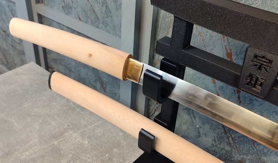 Munenori Shirasaya Katana T10 steel notare hamon